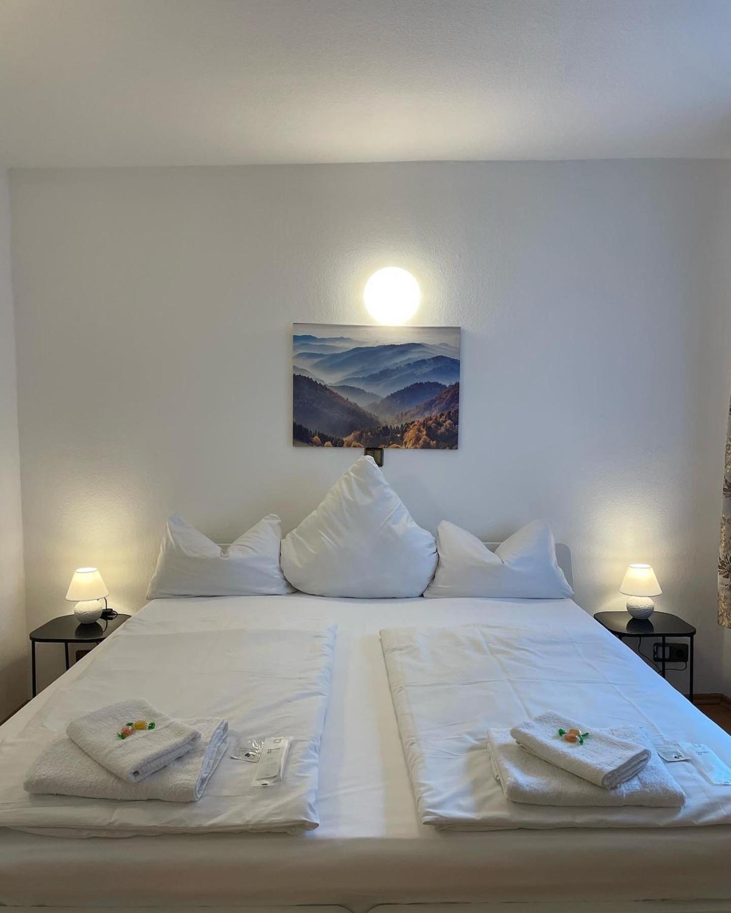 Hotel Starlight Francoforte sul Meno Esterno foto